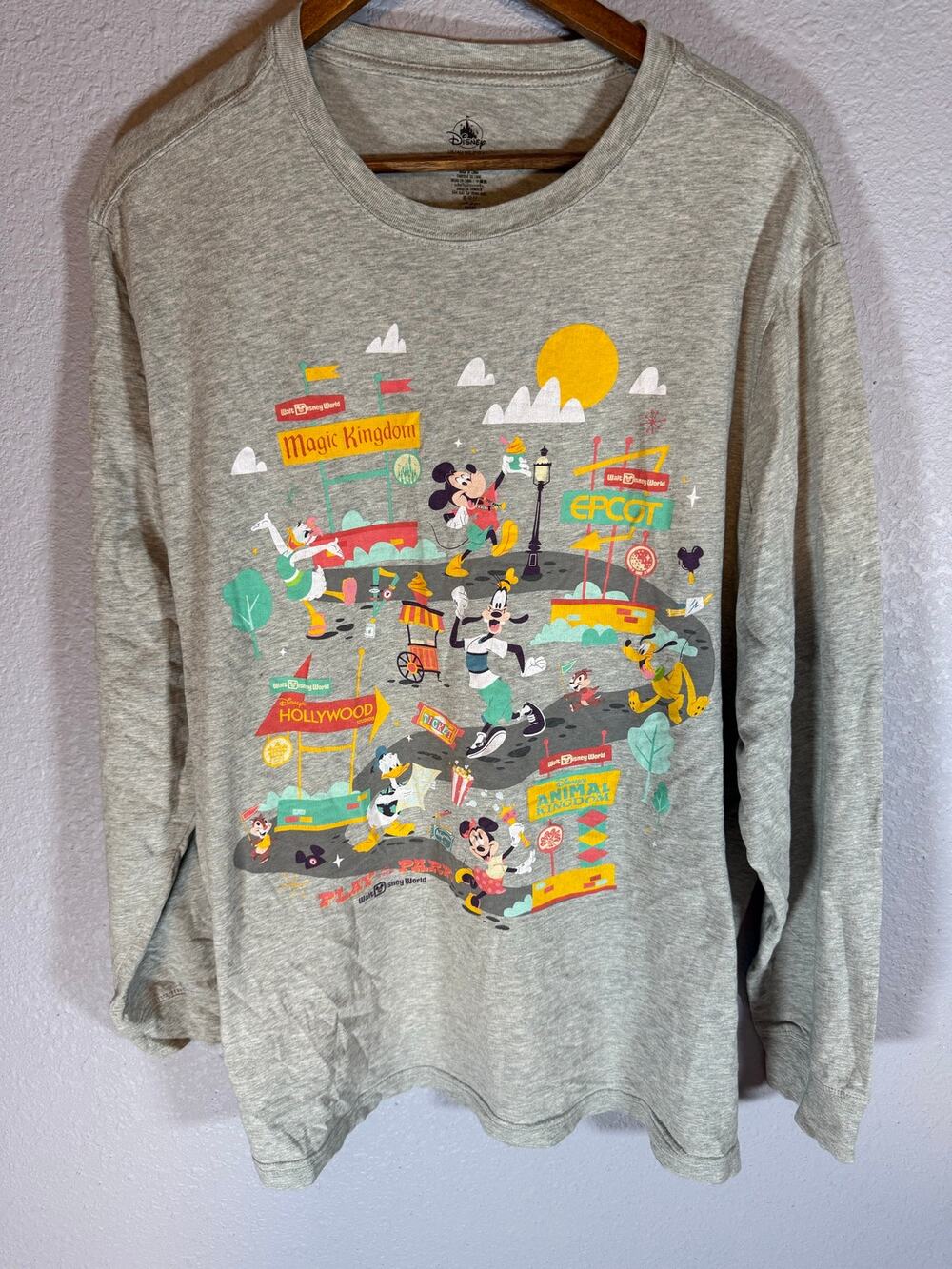 Disney Parks XXL Play in the Park Mickey Friends Gray Long Sleeve Shirt